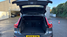 Volvo Xc40 2.0 D3 R DESIGN Pro 5dr Diesel Estate